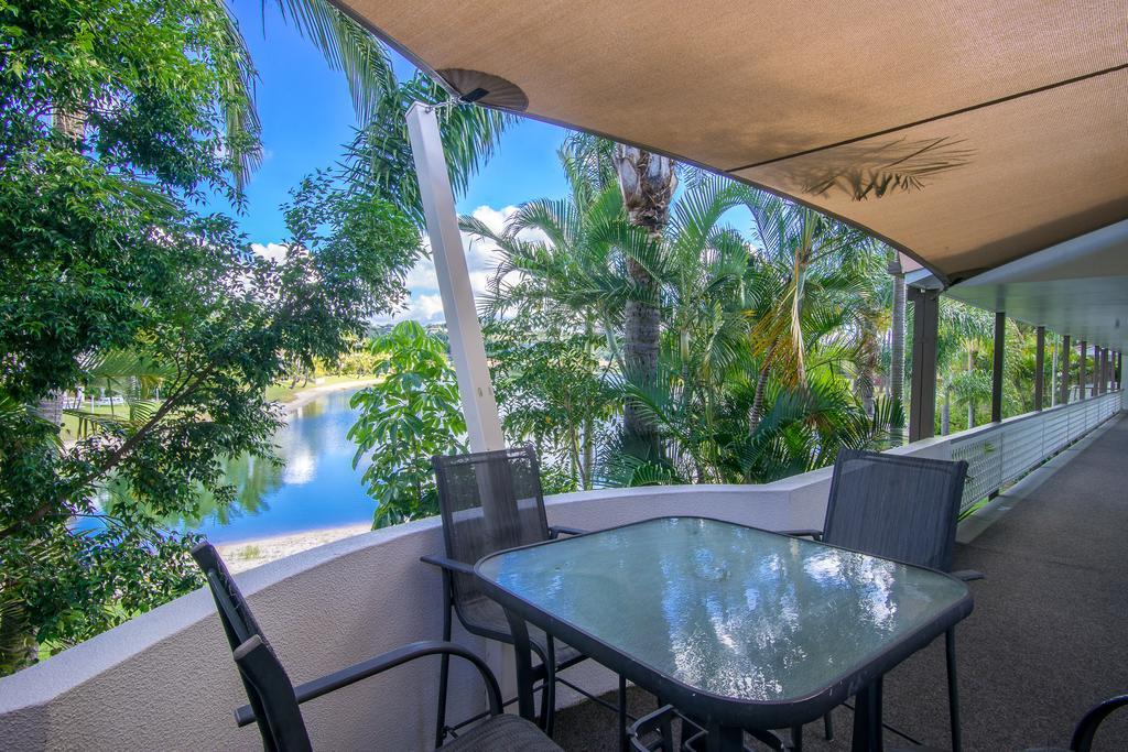 Hotel Bay Of Palms à Gold Coast Extérieur photo
